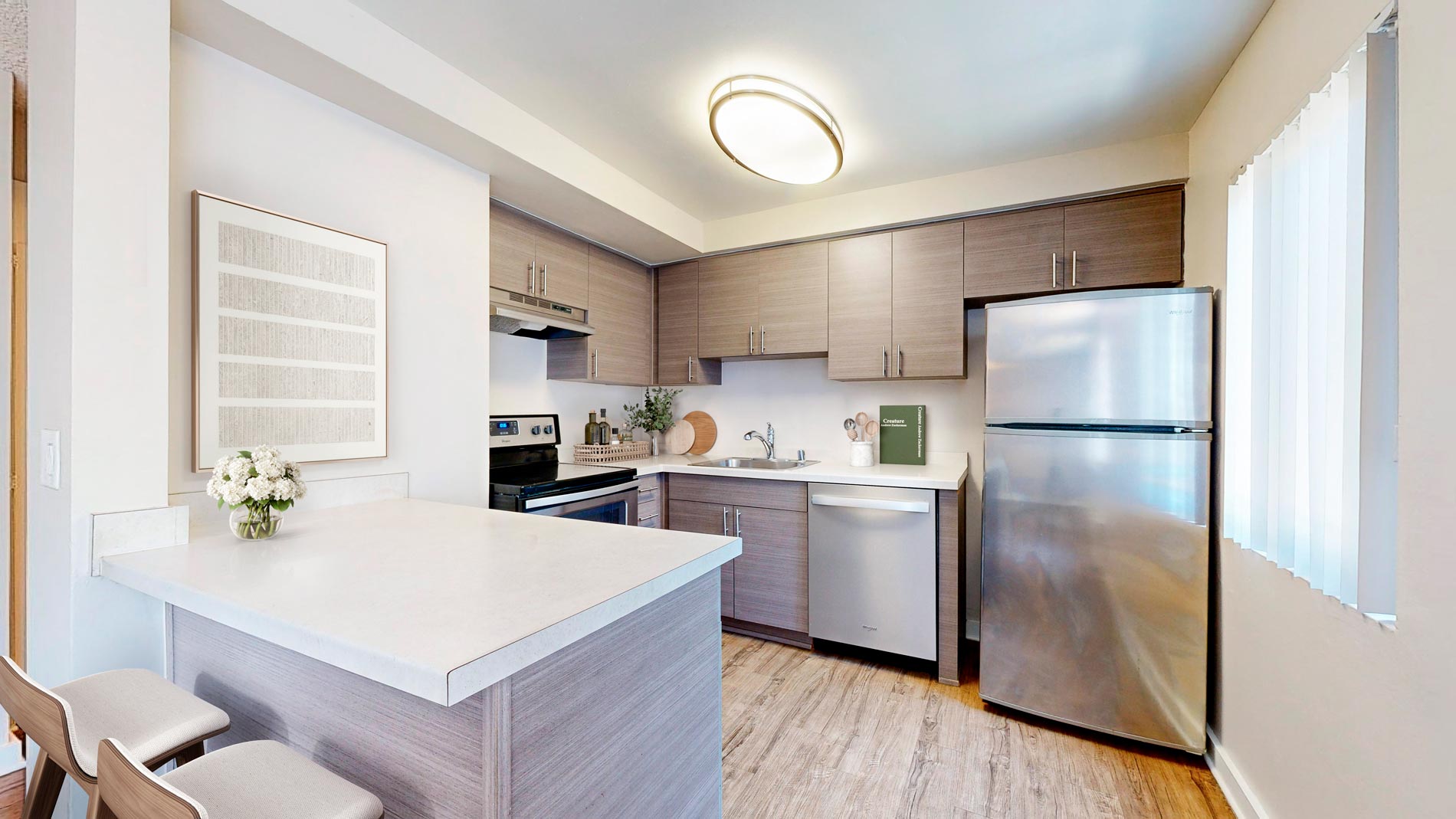 Rosebeach staged kitchen