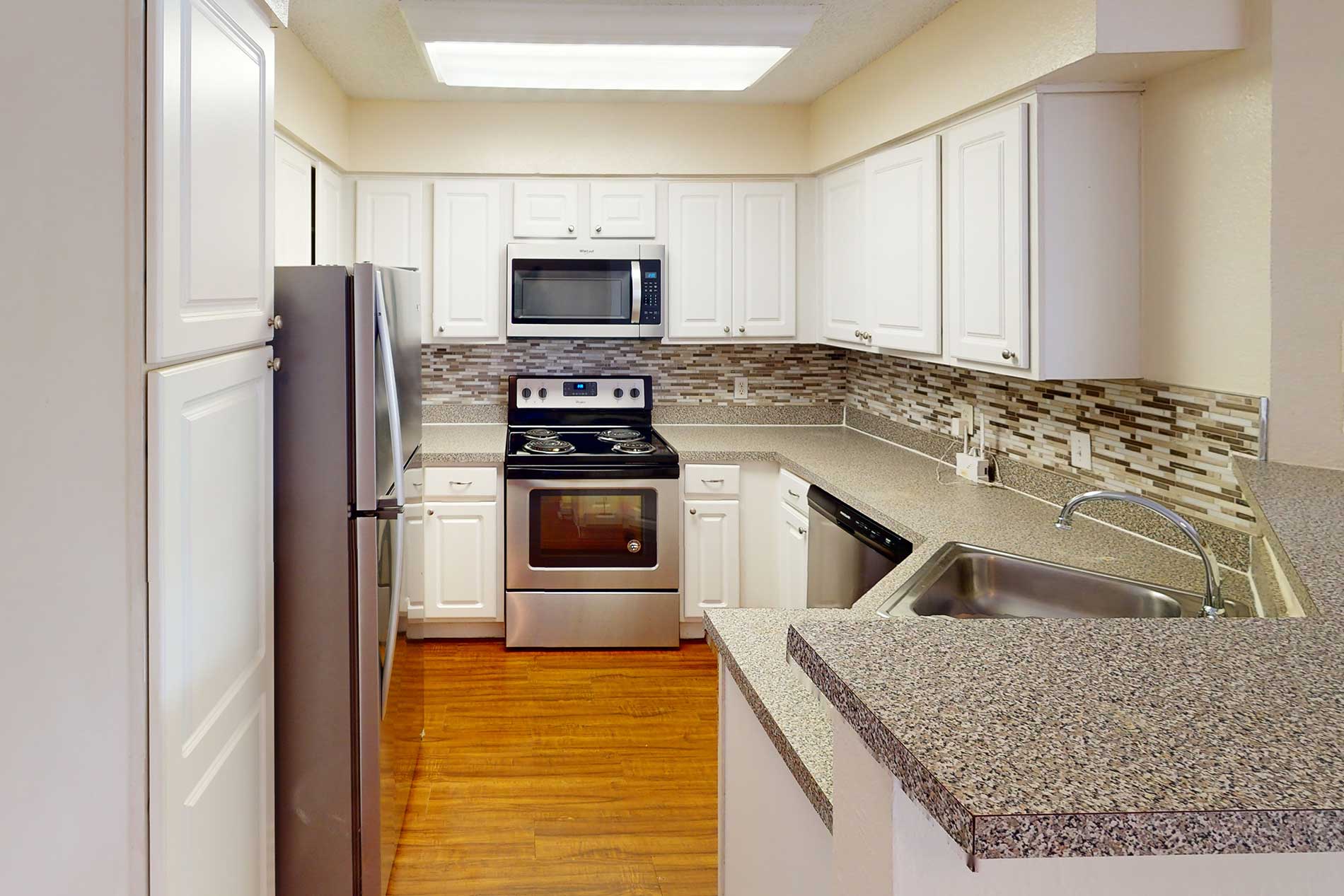 Seabrook apartment kitchen