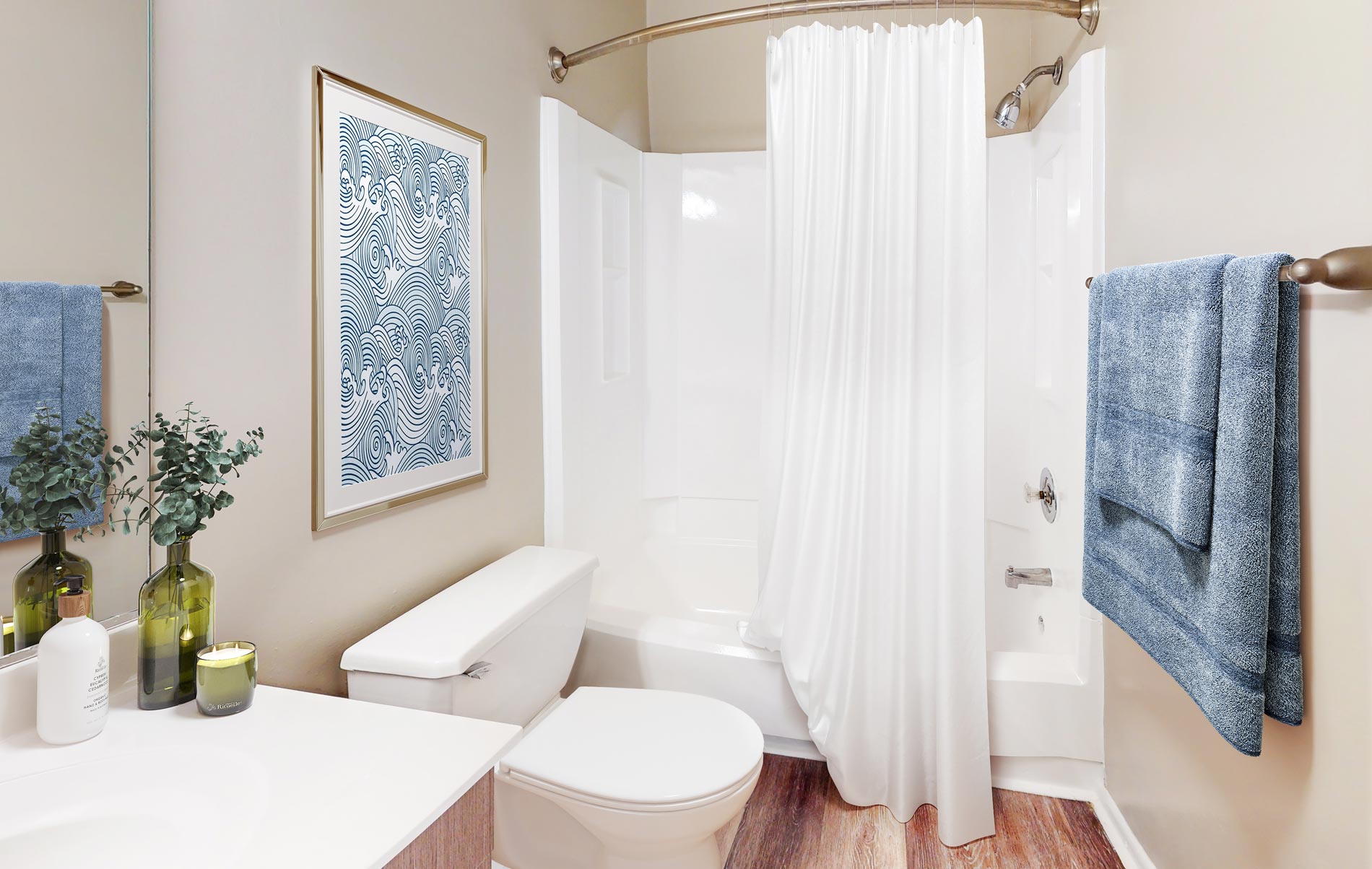 Seneca Place staged bathroom