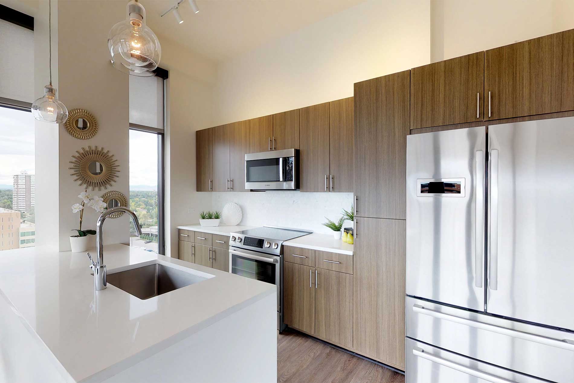 Steele Creek apartment kitchen