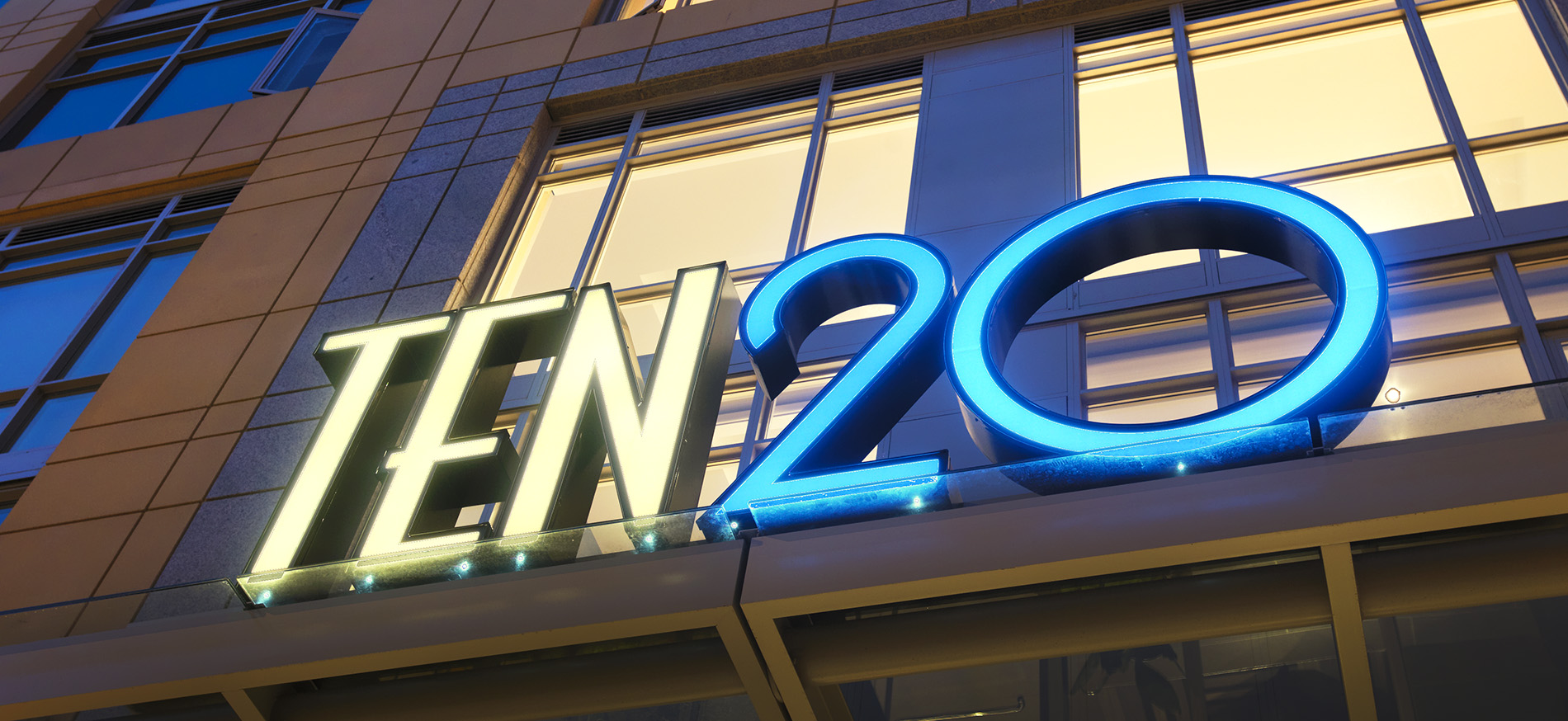 Ten20 Sign