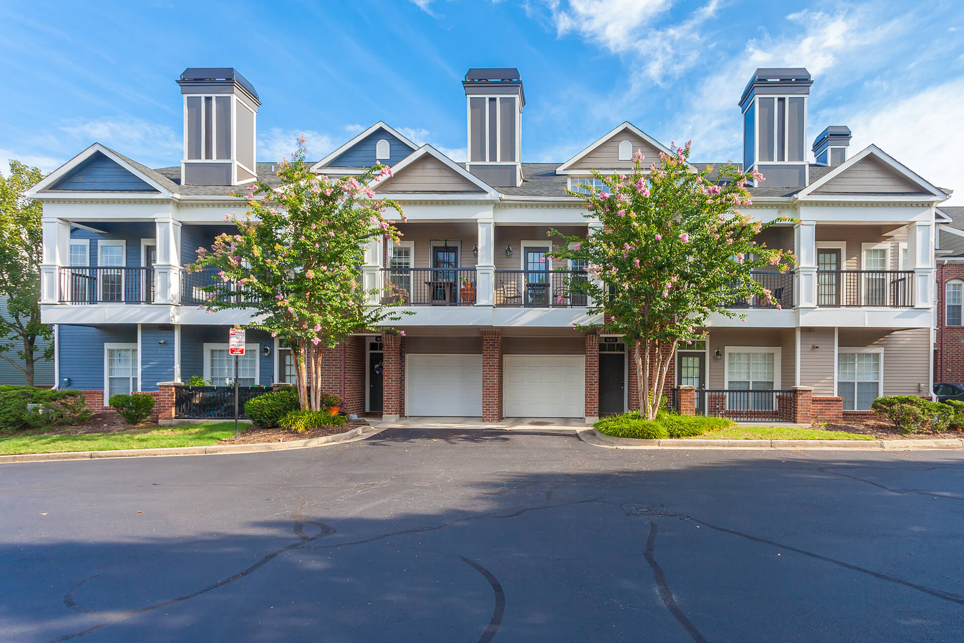 Carriage Homes at Wyndham Garages