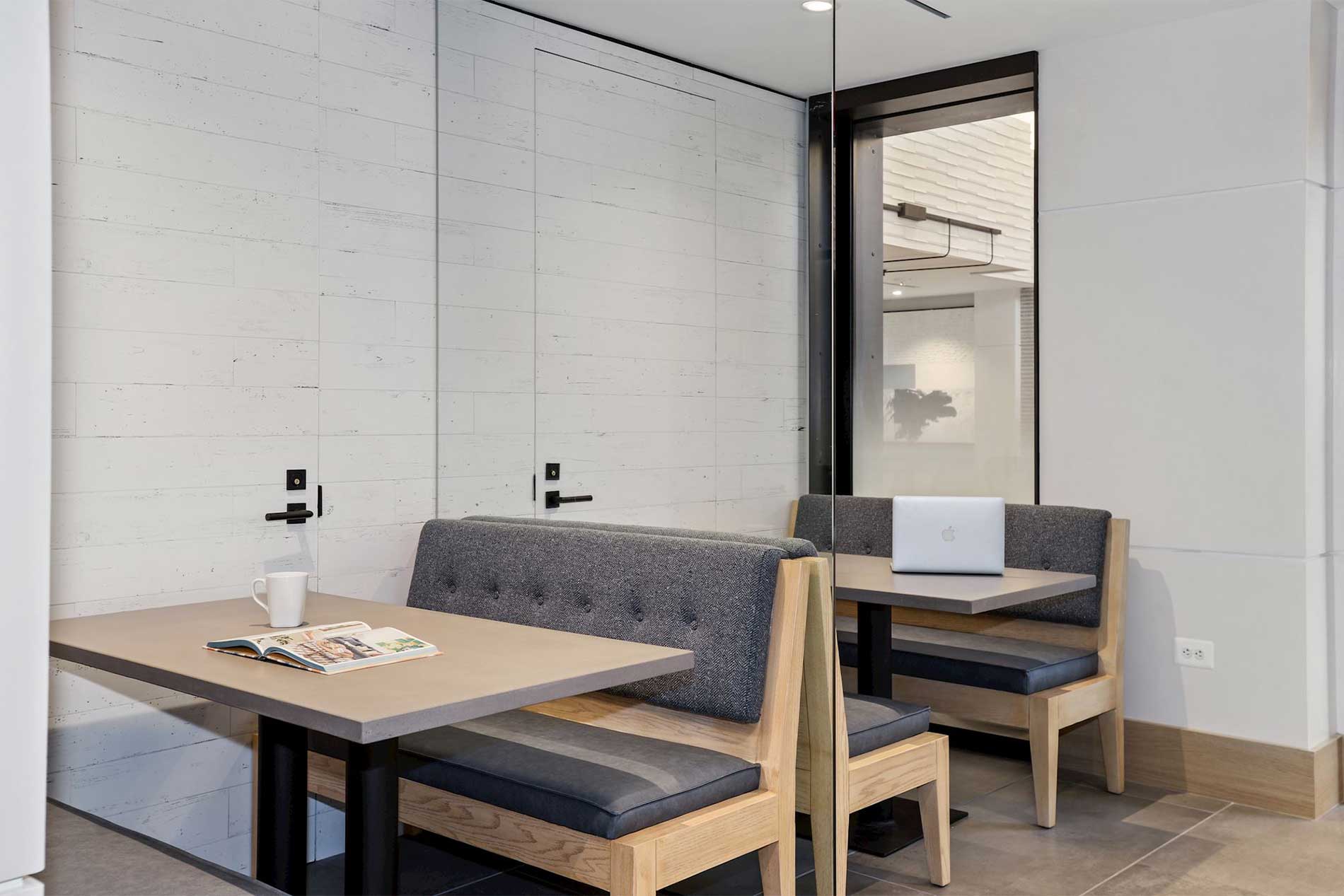 The Enclave at Potomac Club coworking lounge