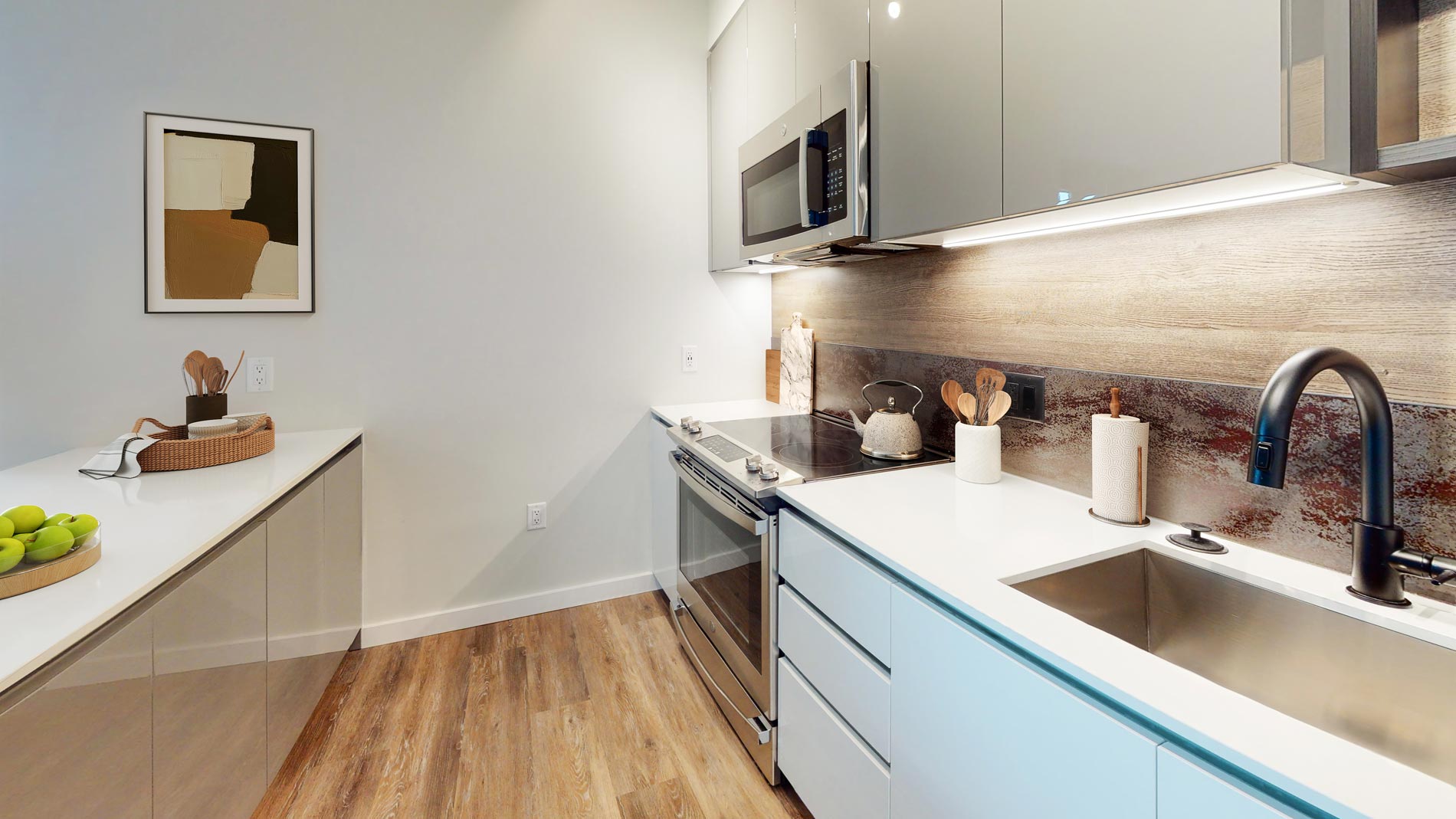 The Mo staged kitchen