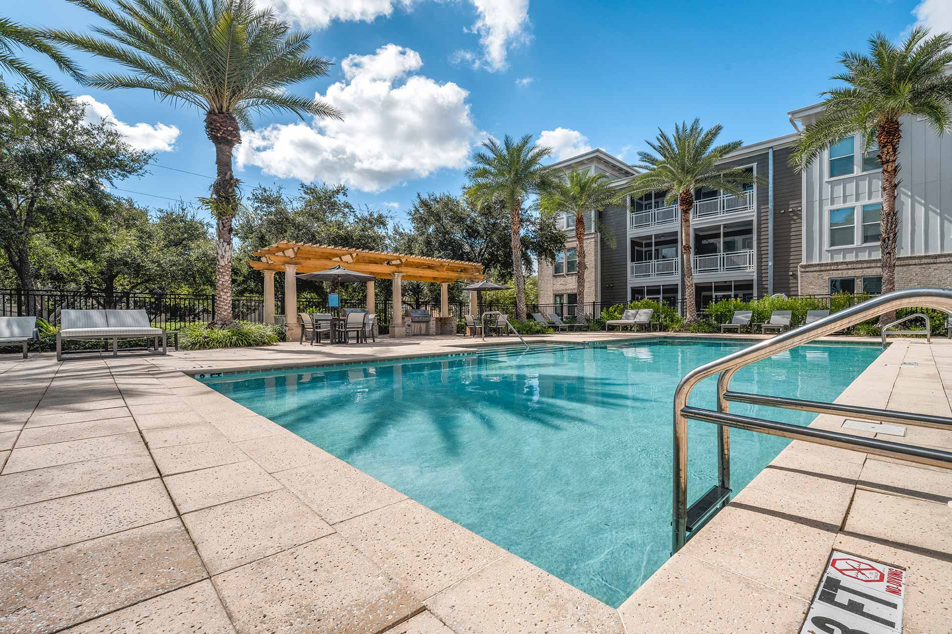 Preserve at Gateway pool 
