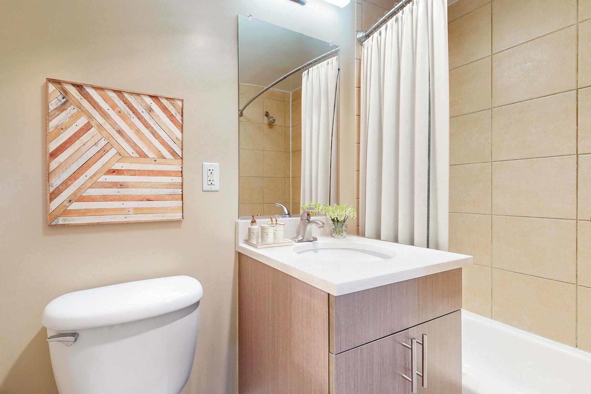 The Whitmore staged bathroom