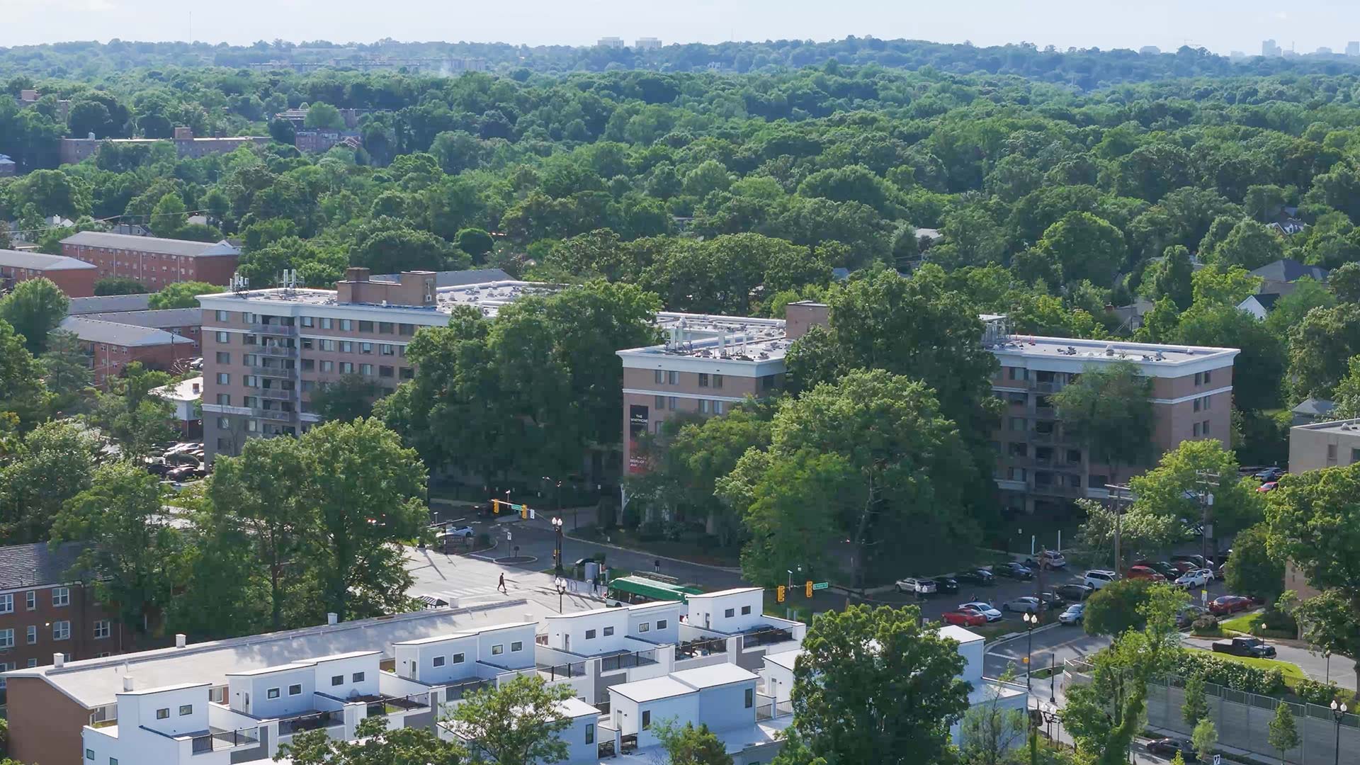 The Whitmore apartments located in the Arlington neighborhood of Washington DC features updated interiors, outdoor amenities, and is located minutes from the nations capital