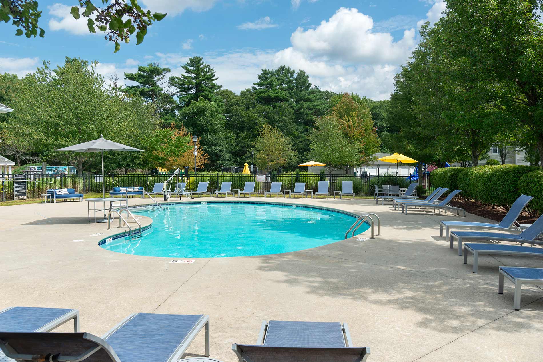 Union Place pool