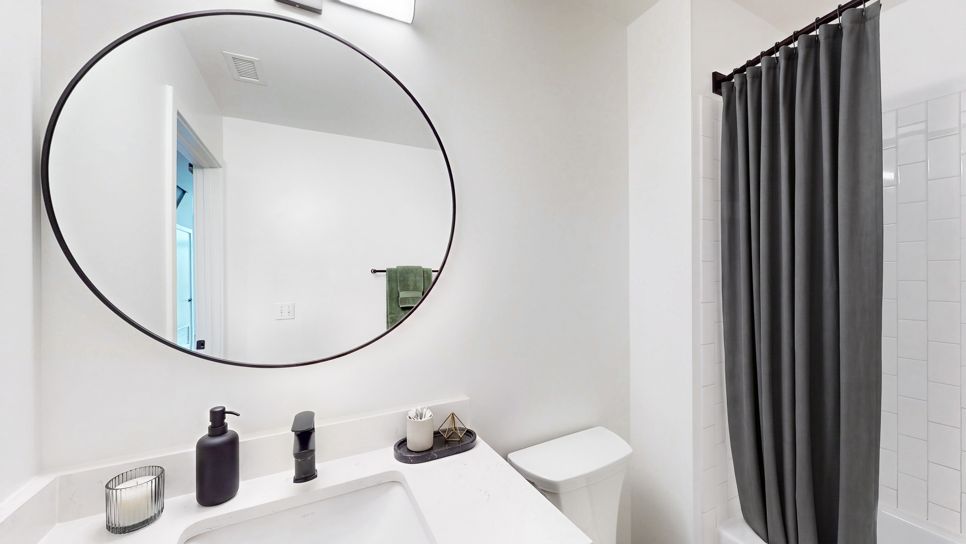 View 14 staged bathroom