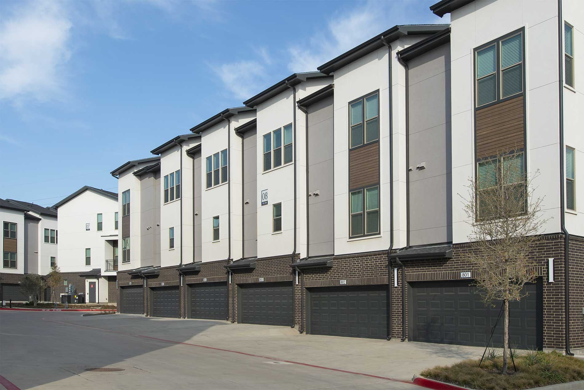 Villas at Fiori apartment garages