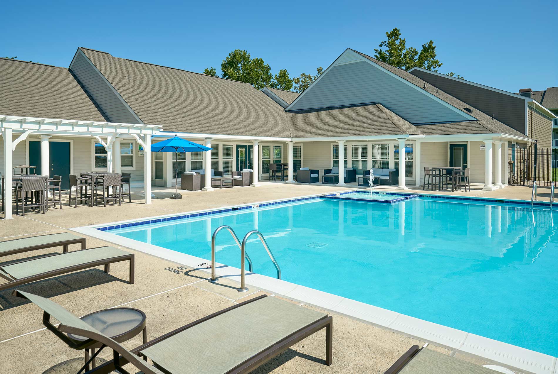 Wellington Place at Olde Town Pool