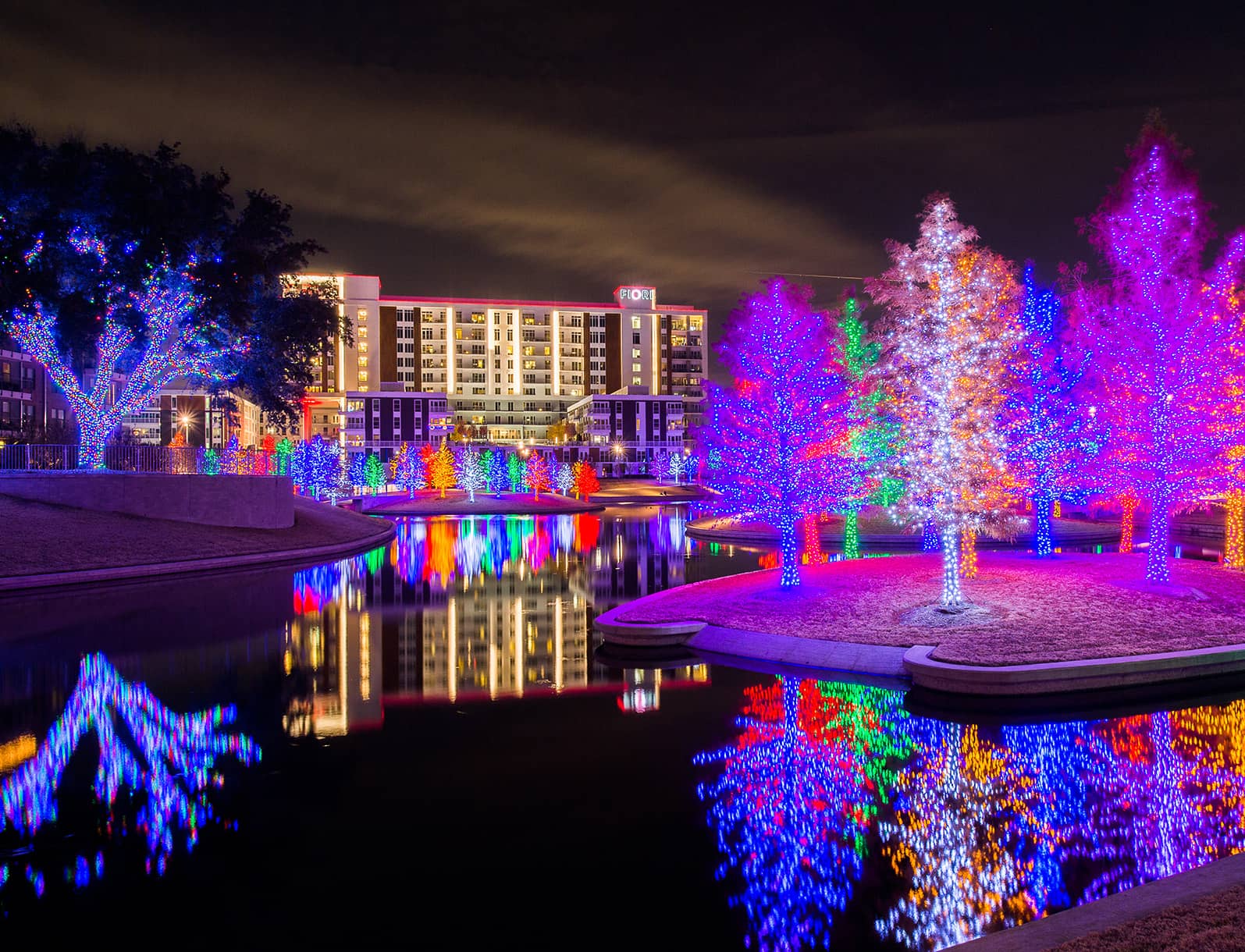 Vitruvian Park Vitruvian Lights